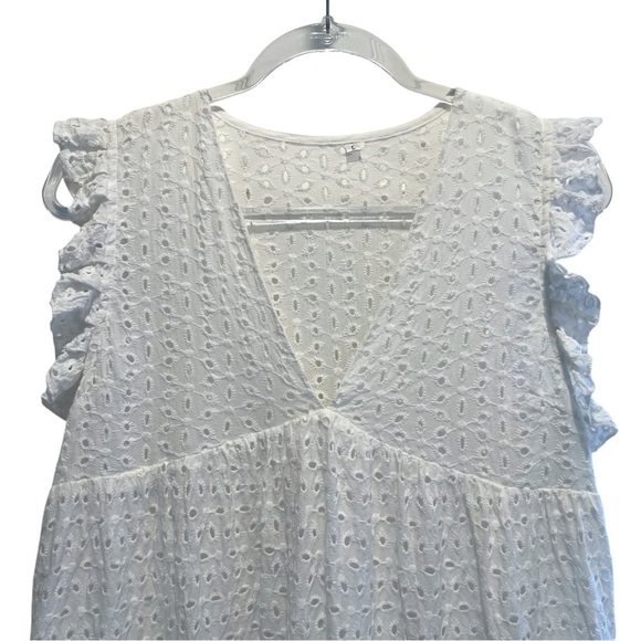 Romwe Cotton Eyelet Sleeveless Feminine White Mini Dress Size Large - Picture 4 of 6